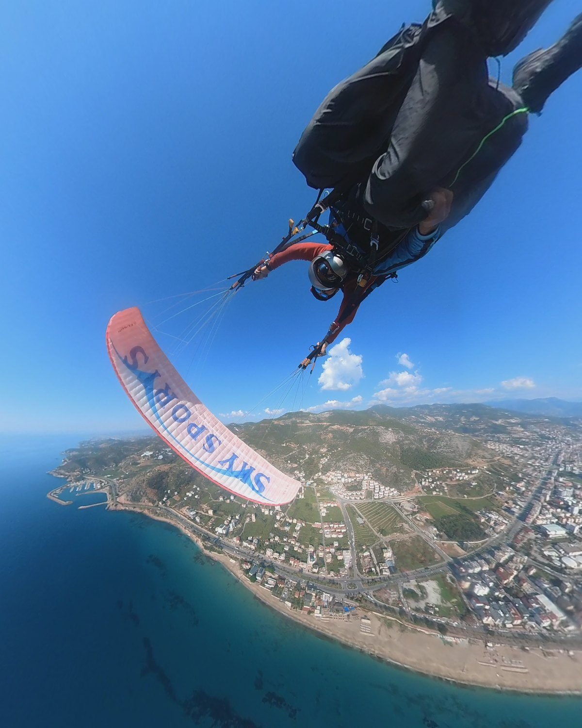 650 metre pist tandem yamaç paraşütü