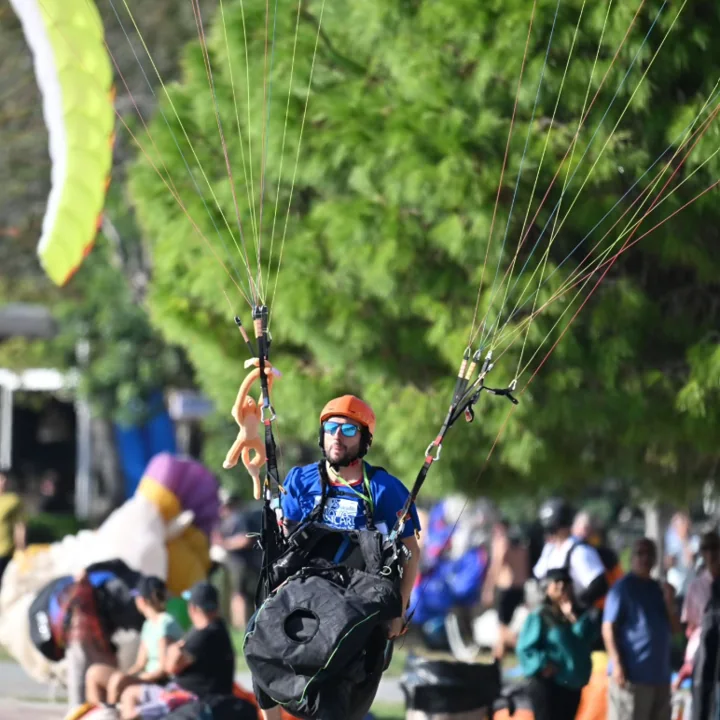 FAI THSF T2 Ticari Tandem lisansına sahip Pilot Habip Erdem